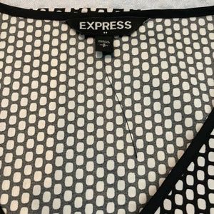 Express short sleeve top